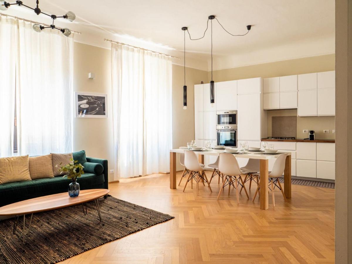 Cozy two-bedrooms apartment in Pasteur district Milan Extérieur photo