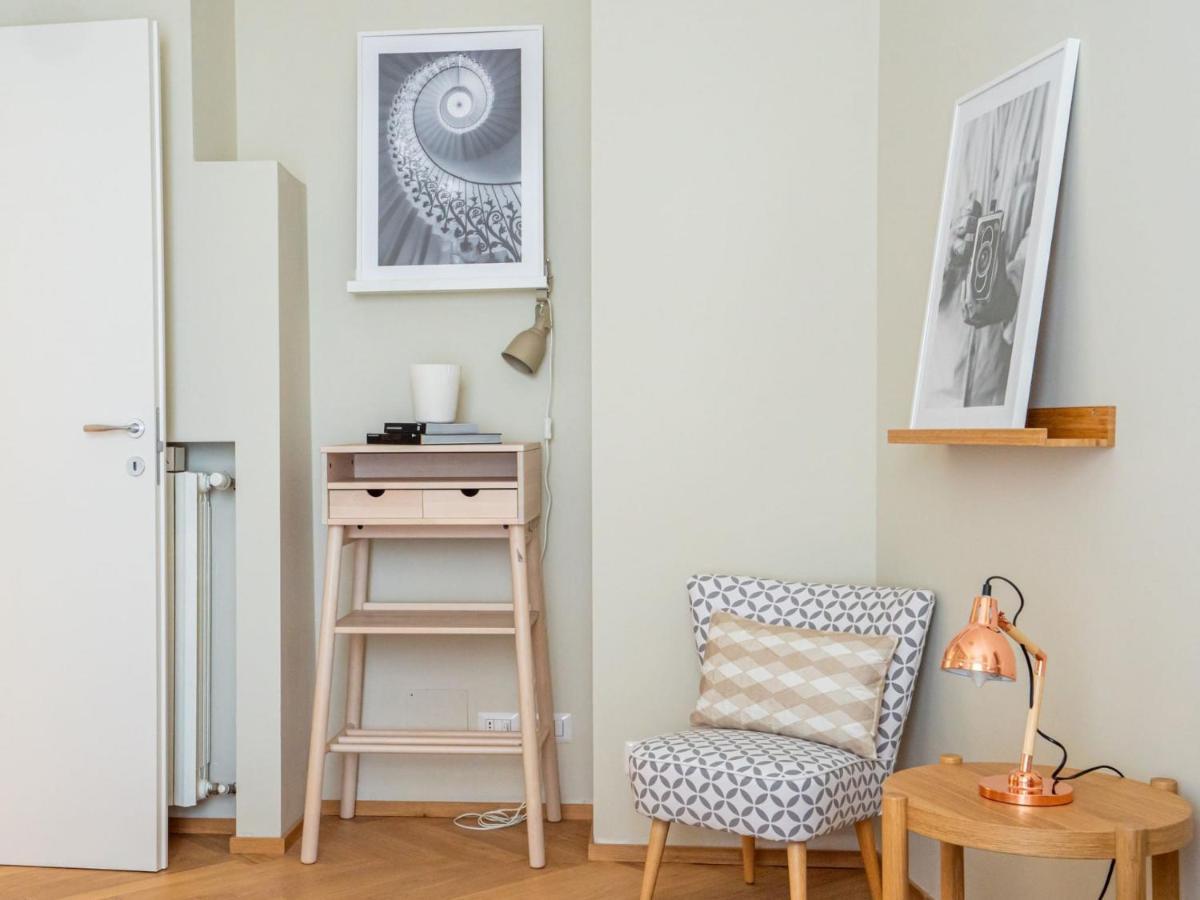 Cozy two-bedrooms apartment in Pasteur district Milan Extérieur photo