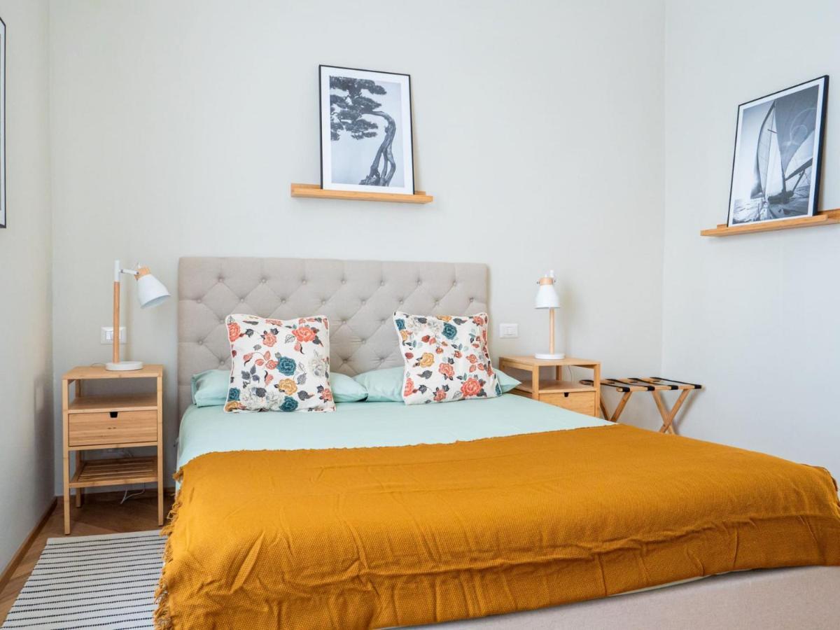 Cozy two-bedrooms apartment in Pasteur district Milan Extérieur photo