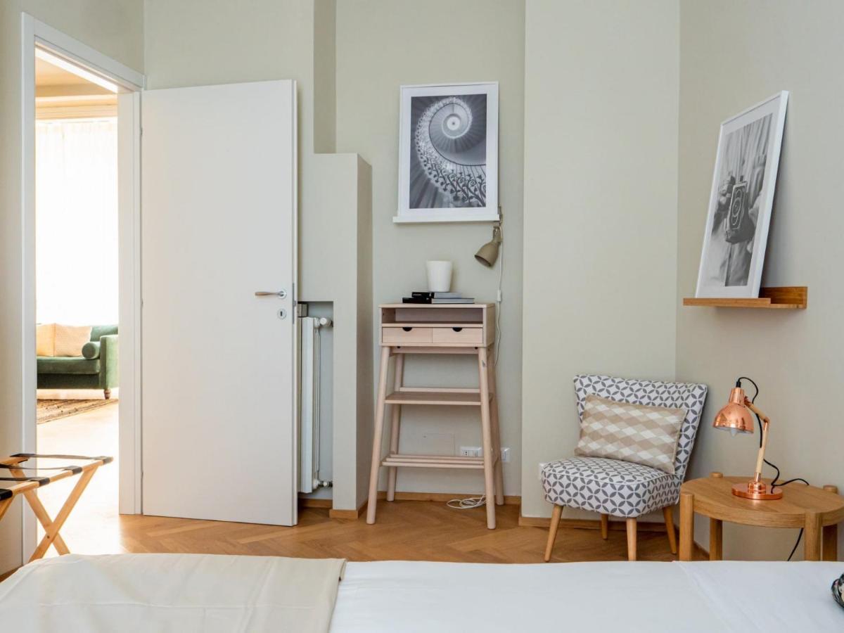 Cozy two-bedrooms apartment in Pasteur district Milan Extérieur photo